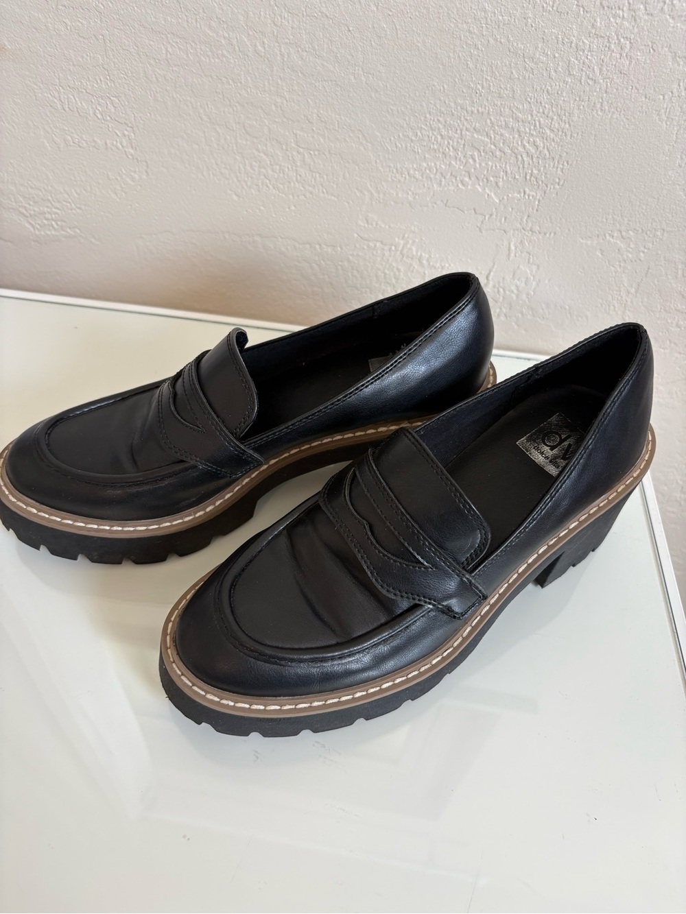 Dolce Vita Black Platform Penny Loafers - Women's 7.5